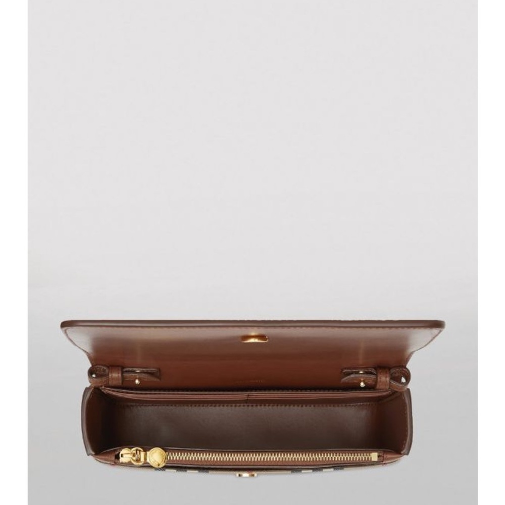 Burberry New Hampshire Crossbody - Picture 4 of 16